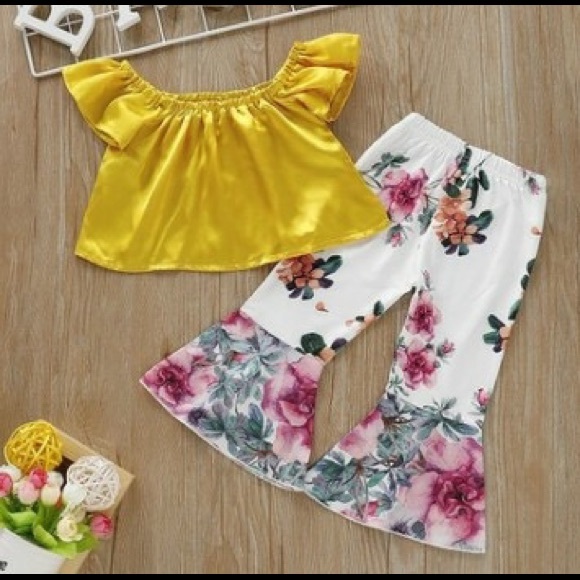 Two piece set - Picture 4 of 4